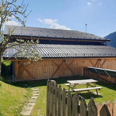 App. Monte Pore - Agriturismo La Majon 콜레 산타 루치아 외부 사진